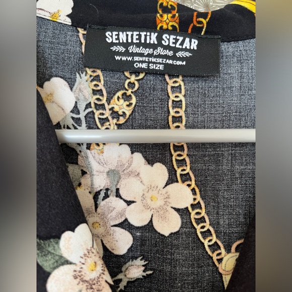 Vintage shirt - Picture 3 of 3